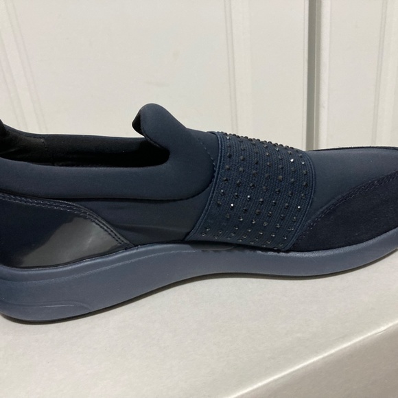 Geox Respira  Dark Navy Women's Sneakers EU 38/ US 8 - Picture 6 of 15